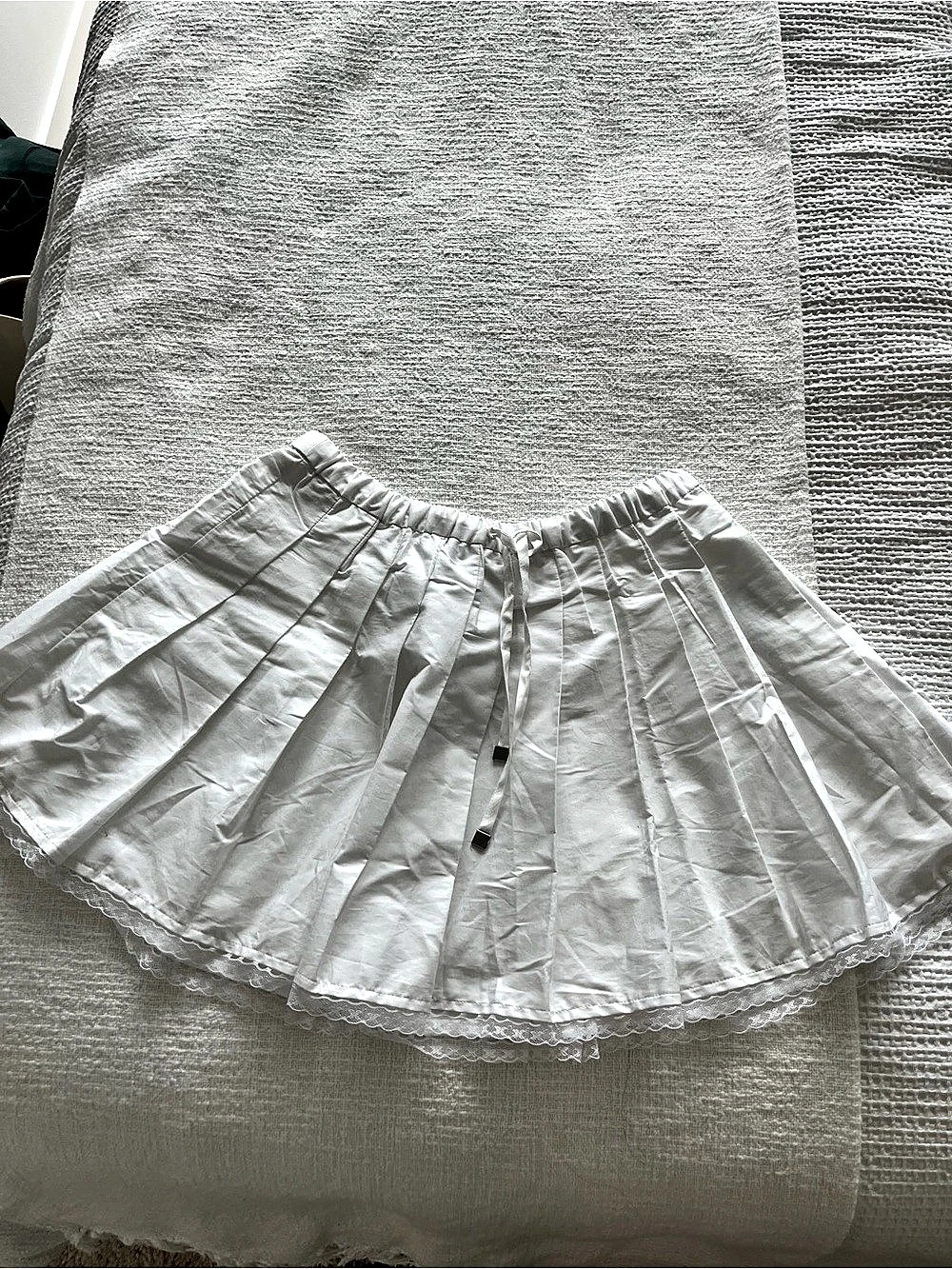 J.Crew NWT Pleated tie-waist mini skirt White